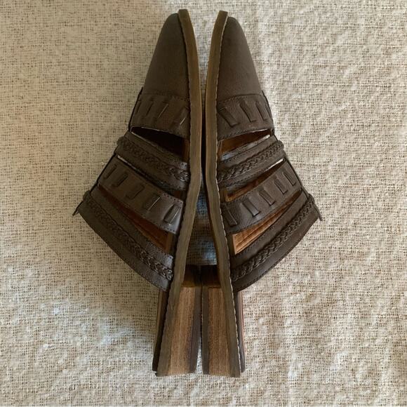 NOT RATED Monty Mule Faux Leather Slip On Pointed Toe Women’s Size 8.5 - Picture 10 of 11